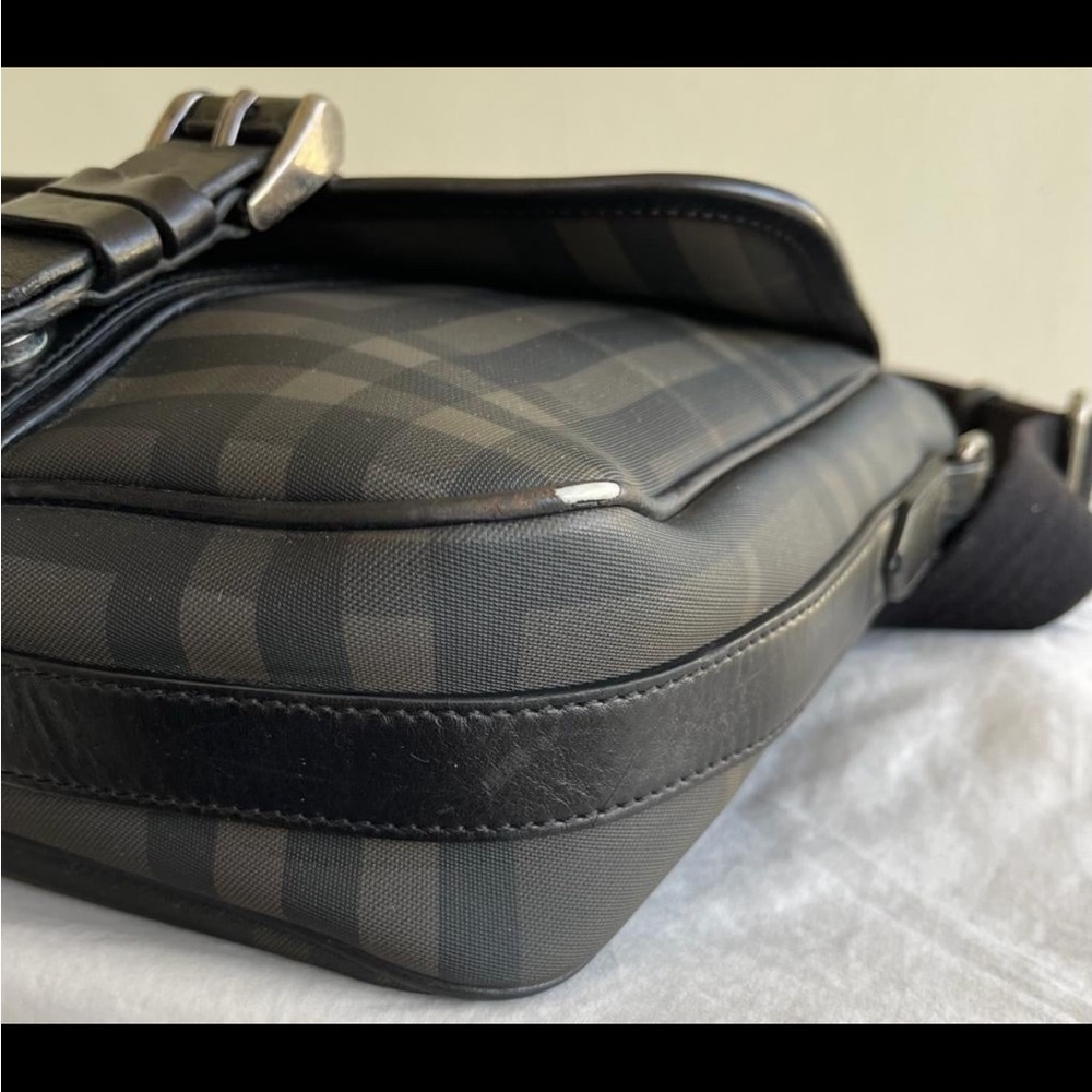 Burberry Crossbody Bag - Picture 10 of 12